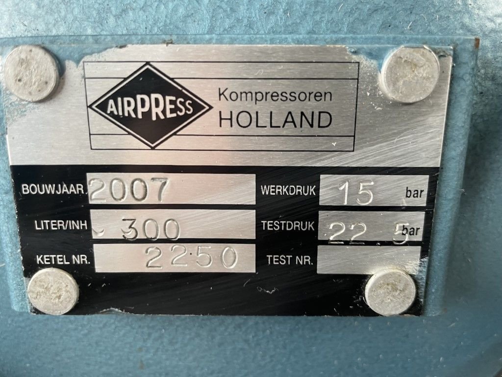 Kompressor des Typs Sonstige Airpress K300/600 Elektrische Zuigercompressor 3 kW 400 L / min 10 Bar, Gebrauchtmaschine in VEEN (Bild 10)