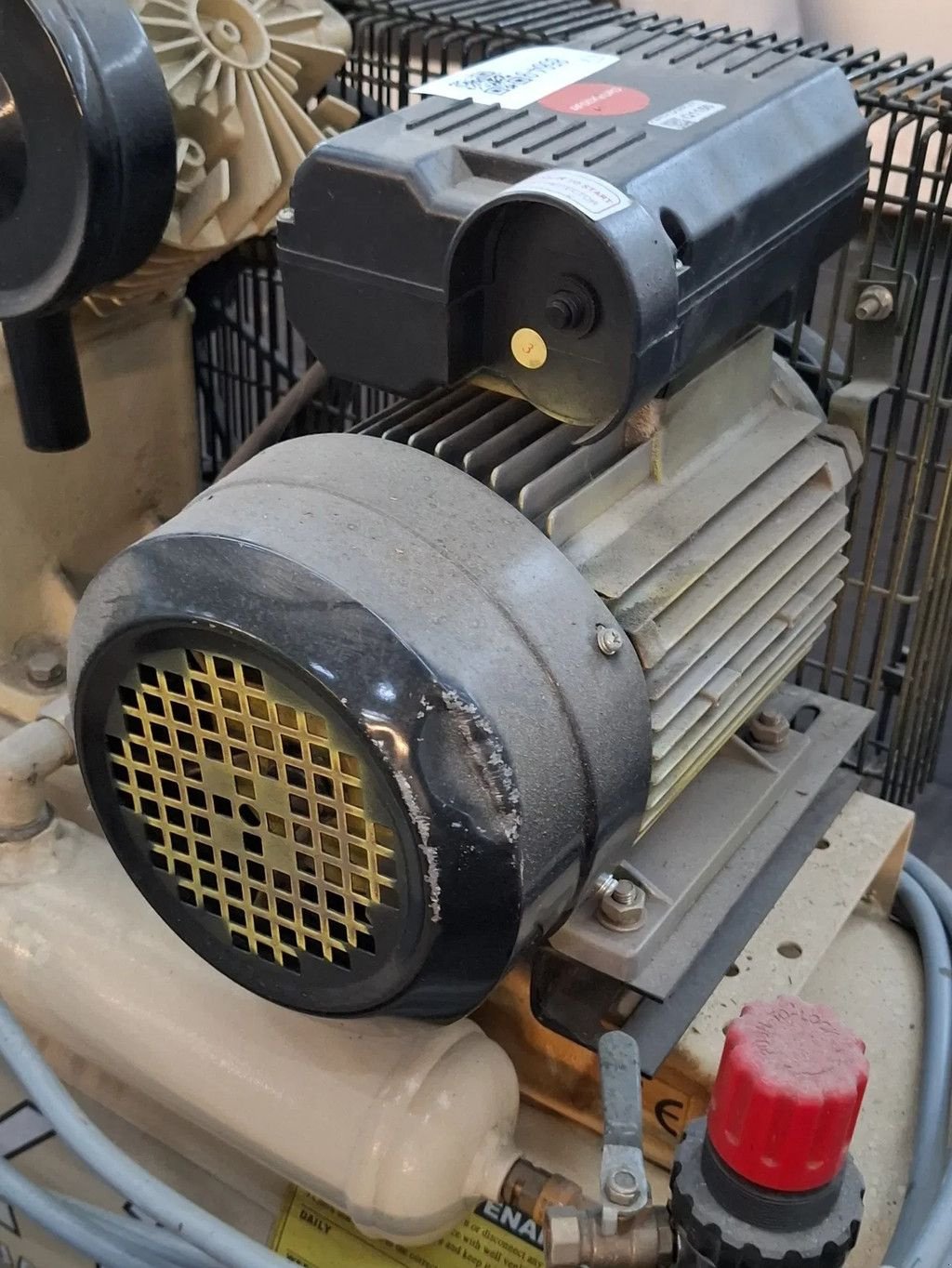 Kompressor du type Sonstige Javac TX-3, Gebrauchtmaschine en Groningen (Photo 9)