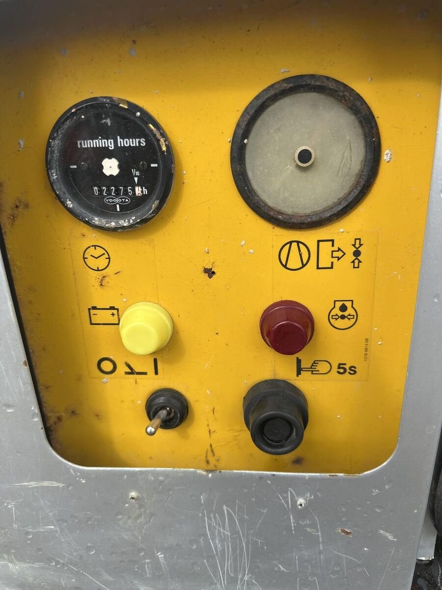 Kompressor van het type Sonstige lucht compressor - Gebruikt, Gebrauchtmaschine in Goudriaan (Foto 11)