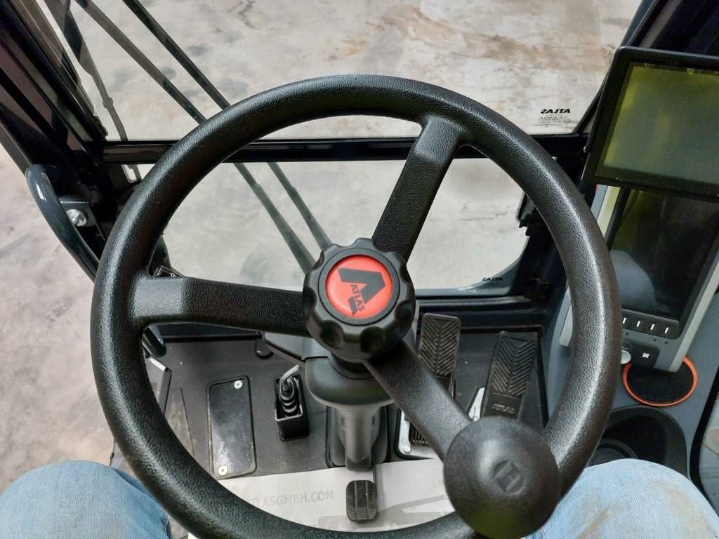 Kran des Typs Atlas 250 MH, Neumaschine in Stabroek (Bild 11)