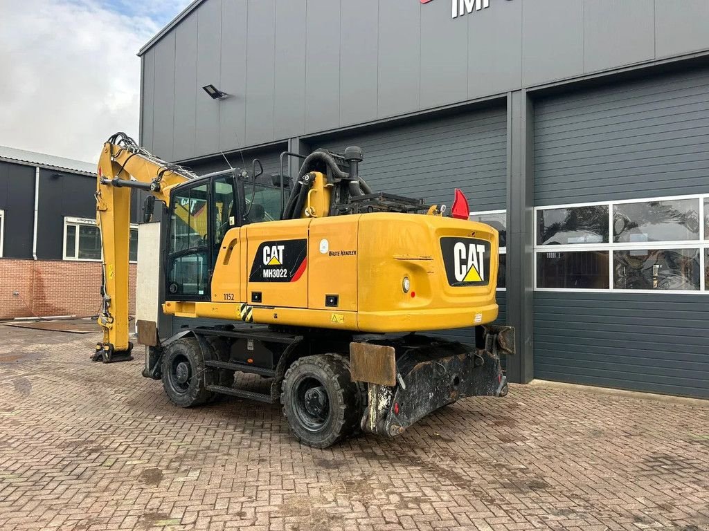 Kran typu Caterpillar MH3022, Gebrauchtmaschine v Barneveld (Obrázek 3)