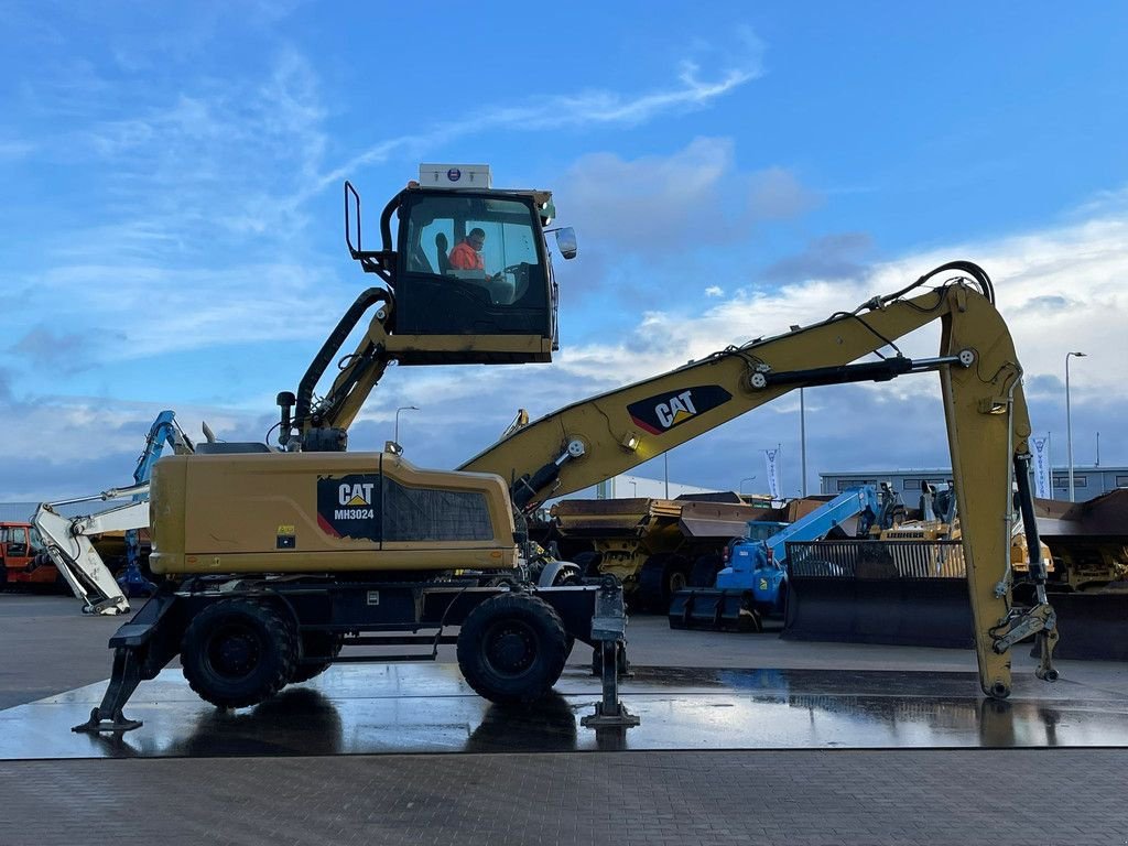 Kran типа Caterpillar MH3024, Gebrauchtmaschine в Velddriel (Фотография 7)