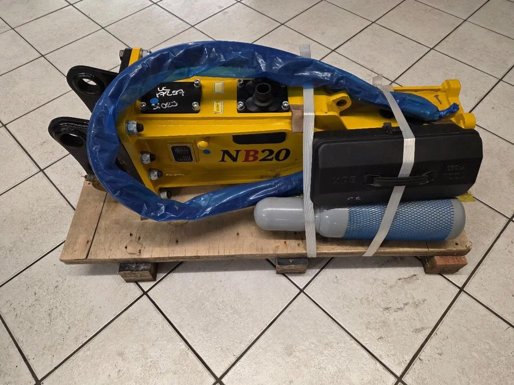 Kran от тип Caterpillar Nb20 hakhamer prikker cw05 sloophamer, Gebrauchtmaschine в Scherpenzeel (Снимка 5)