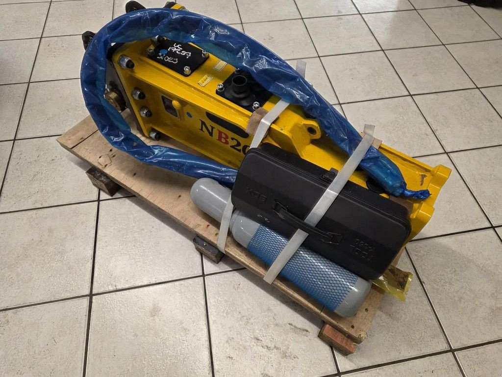 Kran от тип Caterpillar Nb20 hakhamer prikker cw05 sloophamer, Gebrauchtmaschine в Scherpenzeel (Снимка 11)
