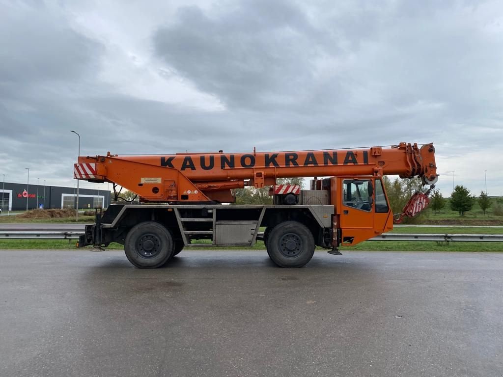 Kran des Typs Demag AC95 4x4x4, Gebrauchtmaschine in Velddriel (Bild 5)