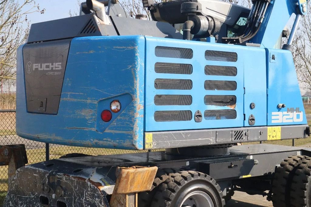 Kran del tipo Fuchs MHL 320 PEEL GRAB UMSCHLAG GOOD TIRES, Gebrauchtmaschine In Marknesse (Immagine 9)