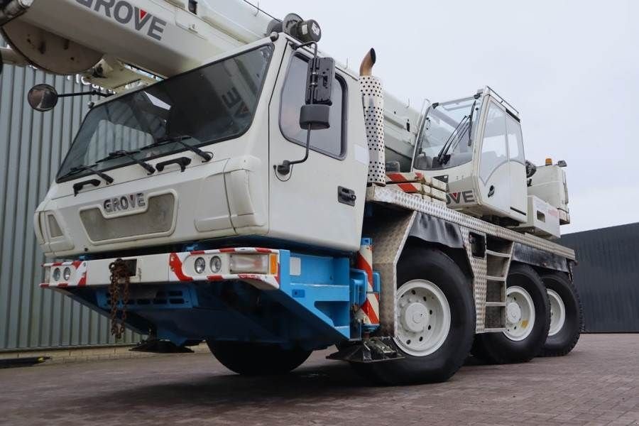 Kran des Typs Grove GMK3055 Diesel, 6x6x6, 55t Capacity, 43m Main Boom, Gebrauchtmaschine in Groenlo (Bild 11)