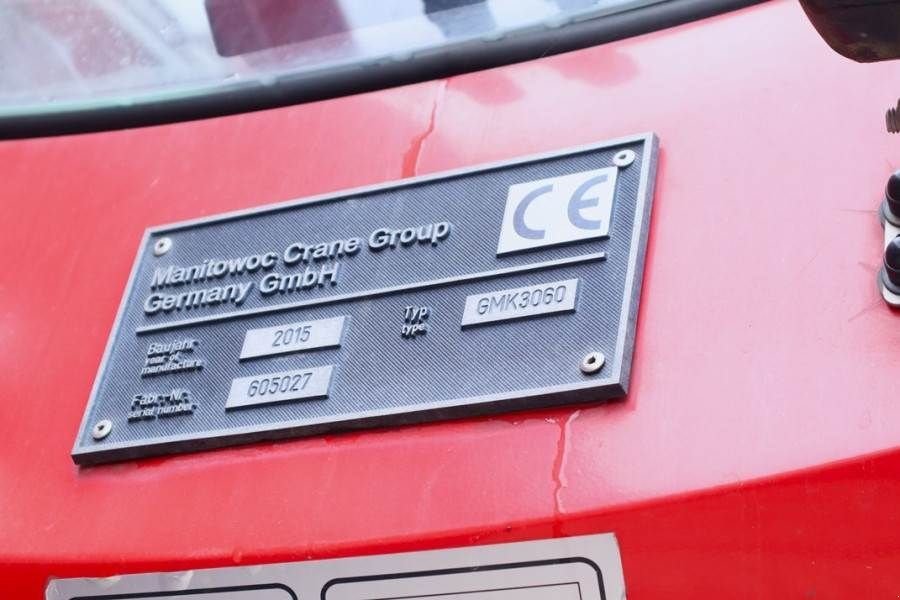 Kran des Typs Grove GMK3060 Diesel, 6x6x6 Drive, 60t Capacity, 43m Mai, Gebrauchtmaschine in Groenlo (Bild 8)