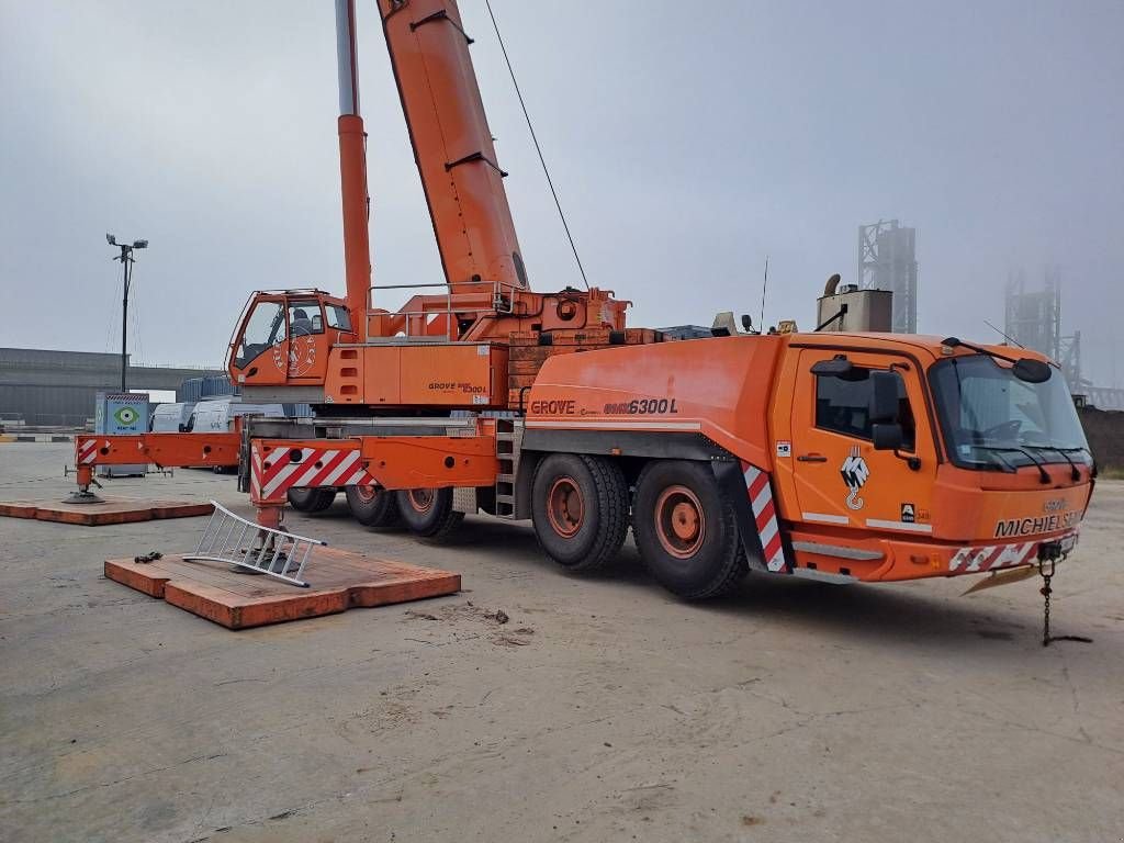 Kran Türe ait Grove GMK6300L, Gebrauchtmaschine içinde Stabroek (resim 2)