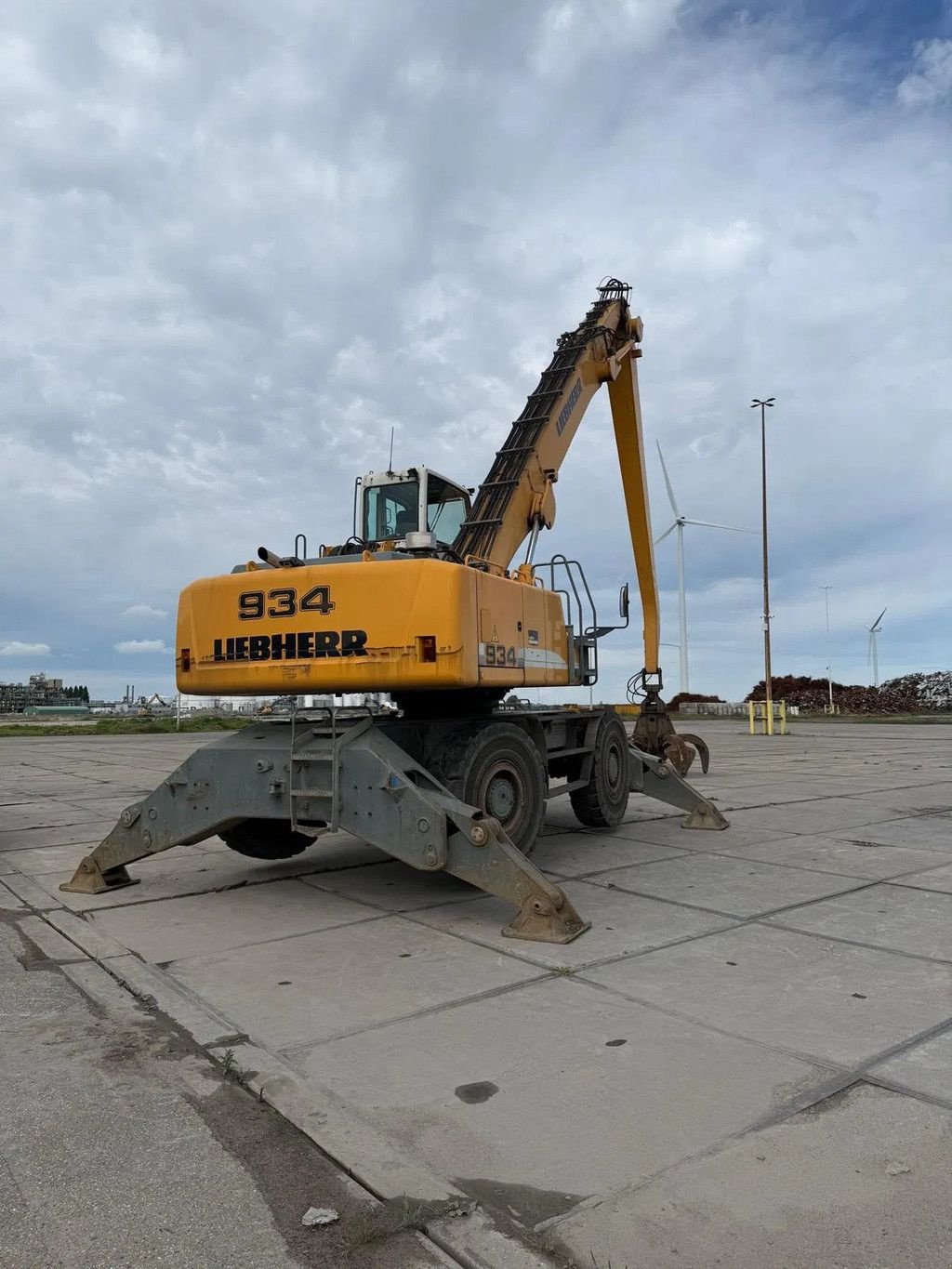 Kran типа Liebherr A 934 C-HD Litronic inclusief poliep grijper, Gebrauchtmaschine в Culemborg (Фотография 2)