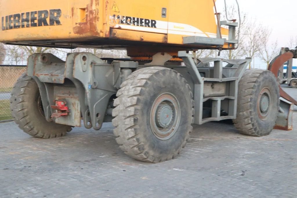 Kran типа Liebherr A944 B HD LOG GRAPPLE HOLZGREIFER TIMBER, Gebrauchtmaschine в Marknesse (Фотография 10)