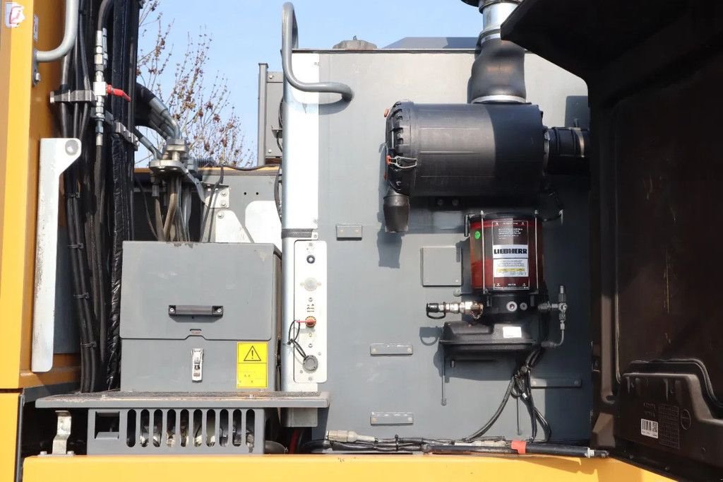 Kran des Typs Liebherr LH 22 M SORTING GRAB BLADE, Gebrauchtmaschine in Marknesse (Bild 10)