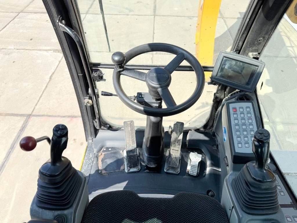 Kran Türe ait Liebherr LH22M Litronic - German Machine / Automatic Greasi, Gebrauchtmaschine içinde Veldhoven (resim 9)