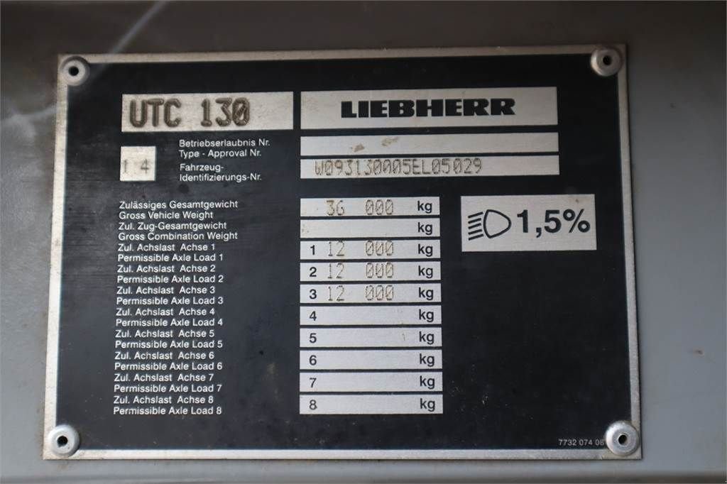 Kran des Typs Liebherr LTC1055-3.1 Diesel, 6x6x6 Drive, 55t Capacity, 36m, Gebrauchtmaschine in Groenlo (Bild 5)