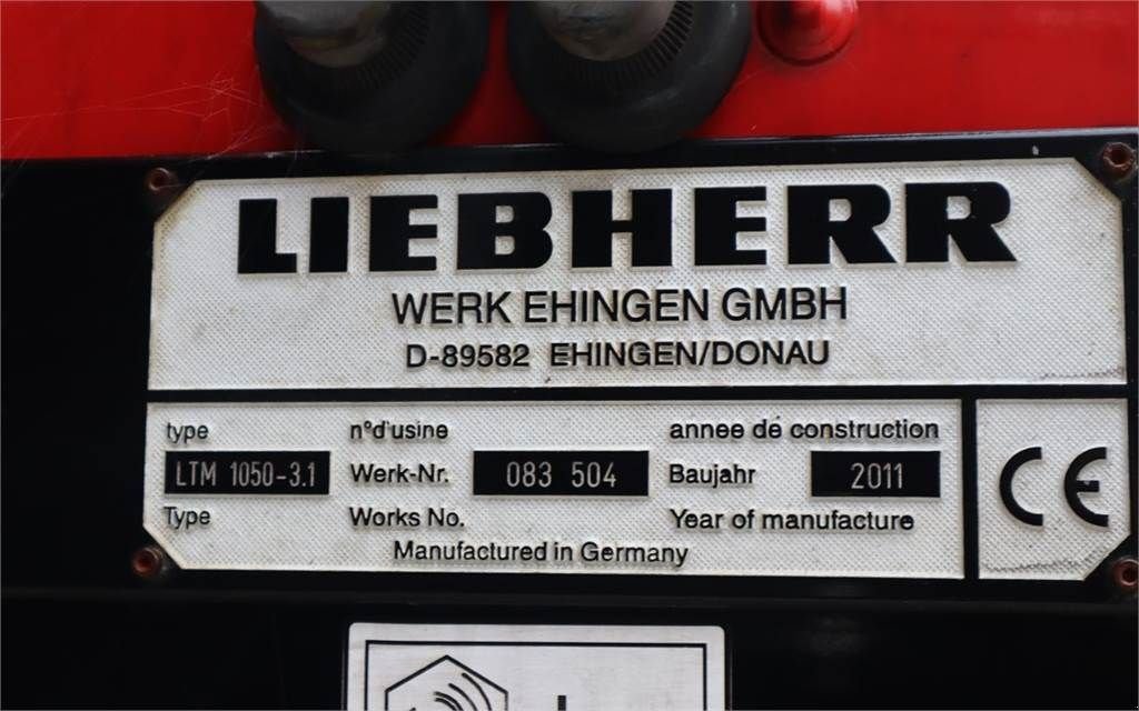 Kran des Typs Liebherr LTM1050-3.1 Dutch Vehicle Registration, Valid Abom, Gebrauchtmaschine in Groenlo (Bild 7)