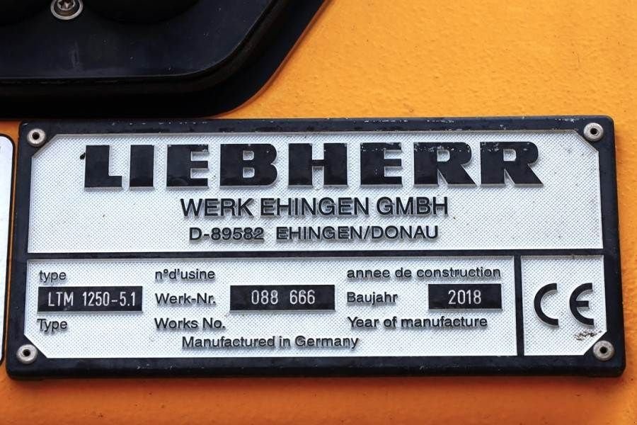 Kran типа Liebherr LTM1250-5.1 Dutch Registration, Paragraph 70, 10x6, Gebrauchtmaschine в Groenlo (Фотография 9)