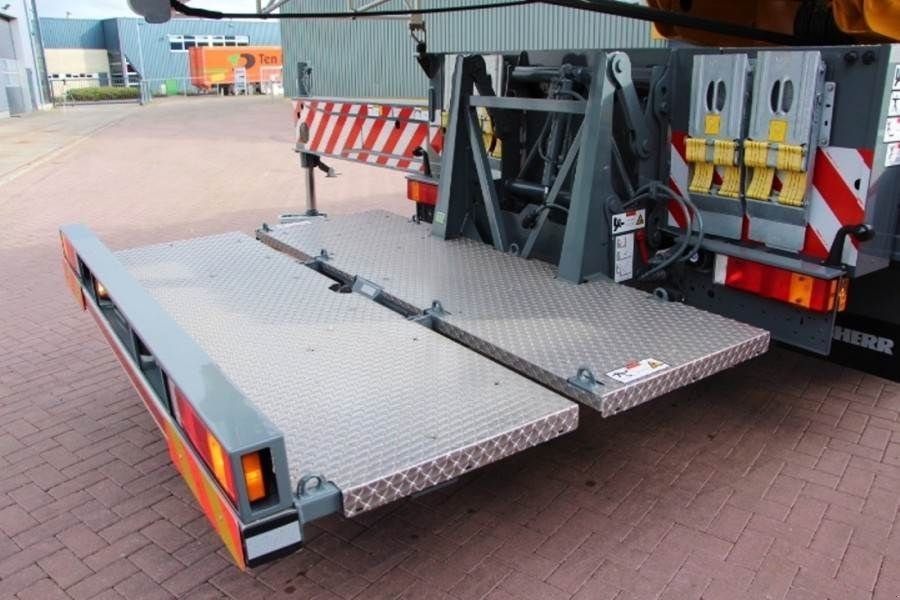 Kran типа Liebherr MK88 Plus Valid Inspection, 45 m Flight, 8t Cap, P, Gebrauchtmaschine в Groenlo (Фотография 5)