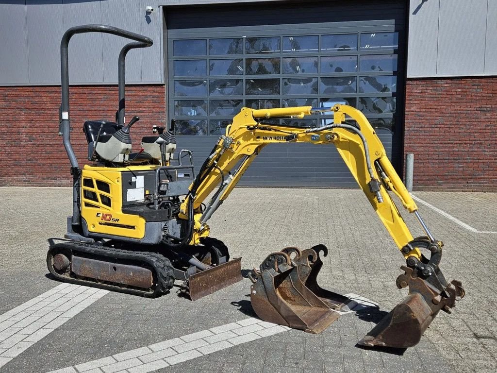 Kran tipa New Holland E10SR Mini kraan, Gebrauchtmaschine u BENNEKOM (Slika 1)