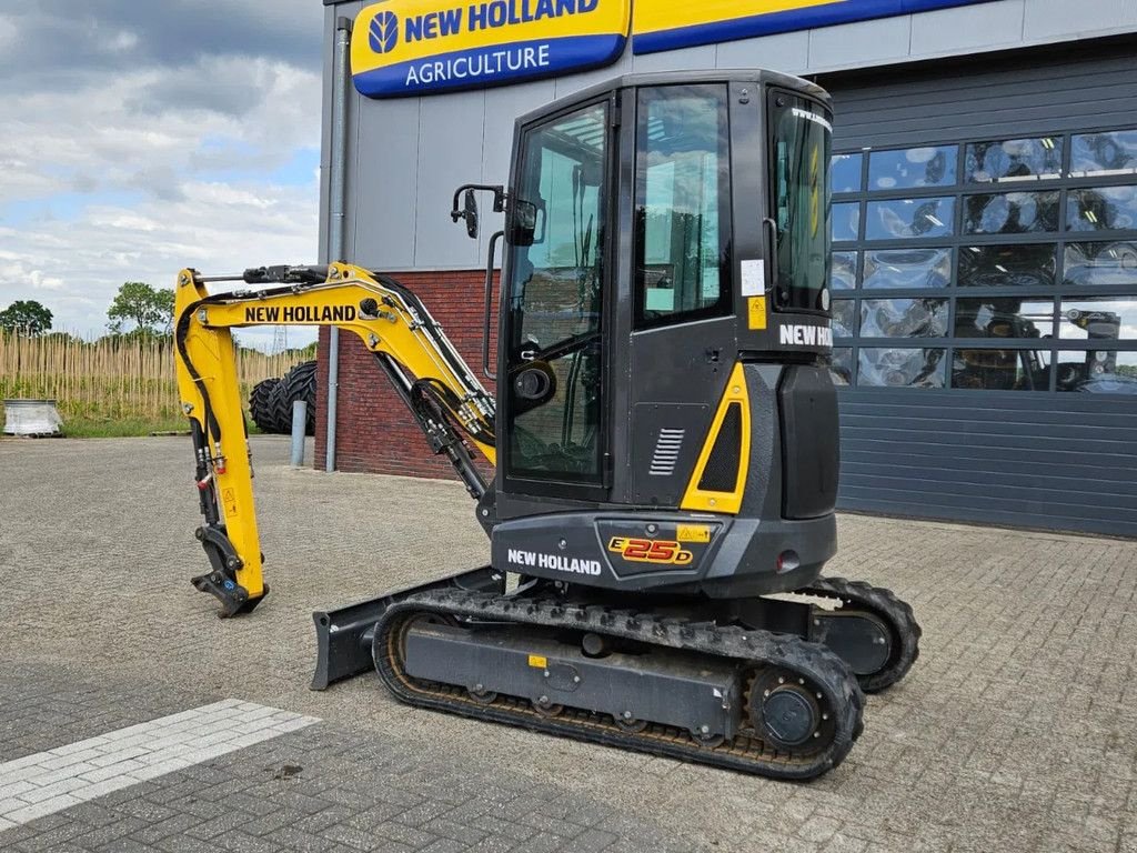 Kran del tipo New Holland E25D minikraan, Gebrauchtmaschine en BENNEKOM (Imagen 4)