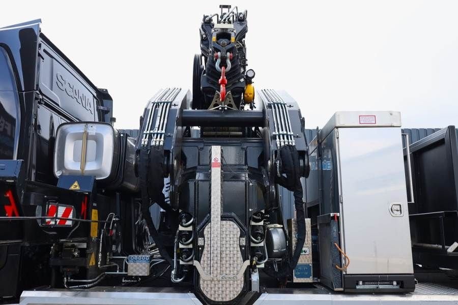 Kran typu Scania R540 B10x4 With CORMACH 150tm Crane Valid inspecti, Gebrauchtmaschine v Groenlo (Obrázek 11)