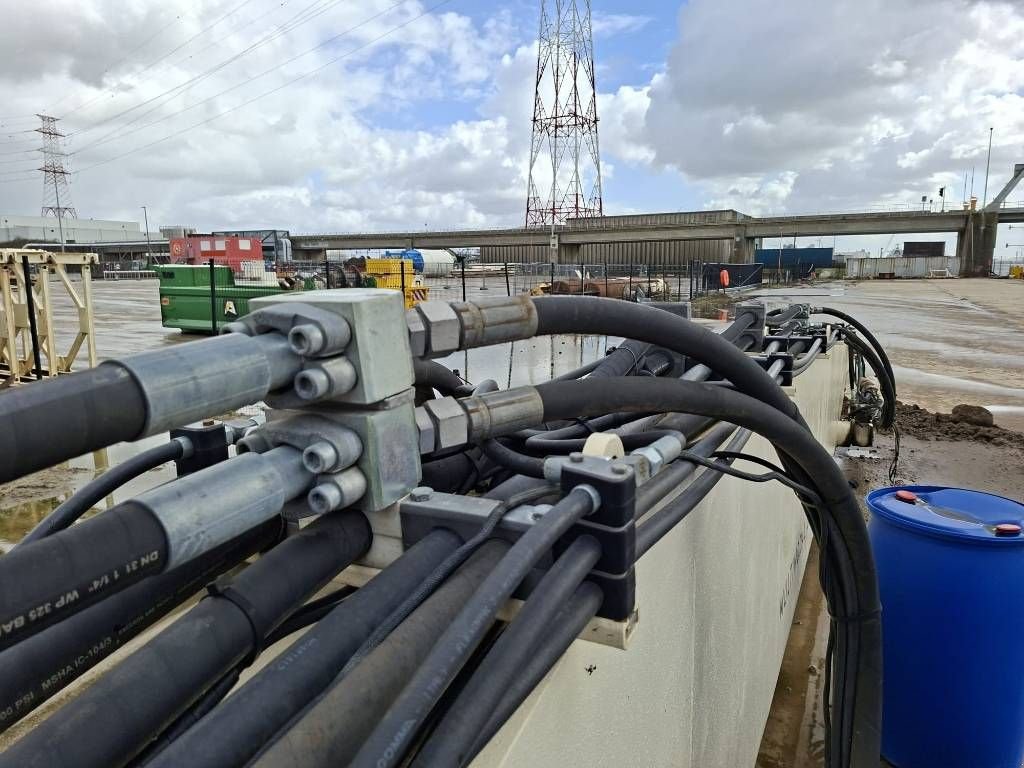 Kran del tipo Sennebogen 830 E K17 (only upperstructure with damaged cabin), Gebrauchtmaschine In Stabroek (Immagine 11)