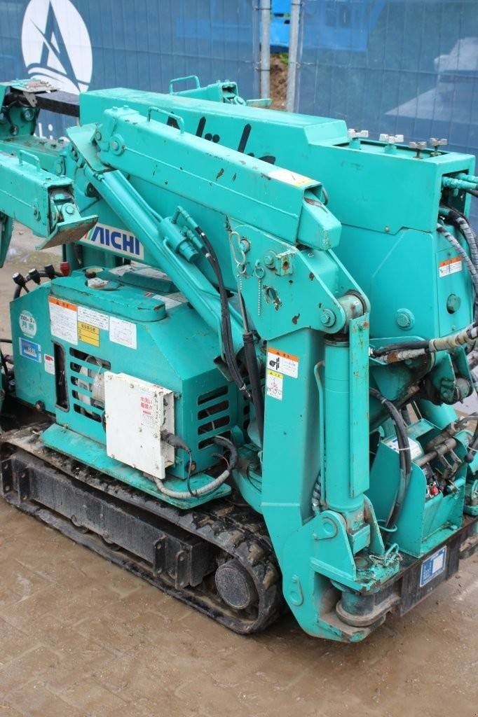 Kran типа Sonstige Aichi UJ012, Gebrauchtmaschine в Antwerpen (Фотография 10)