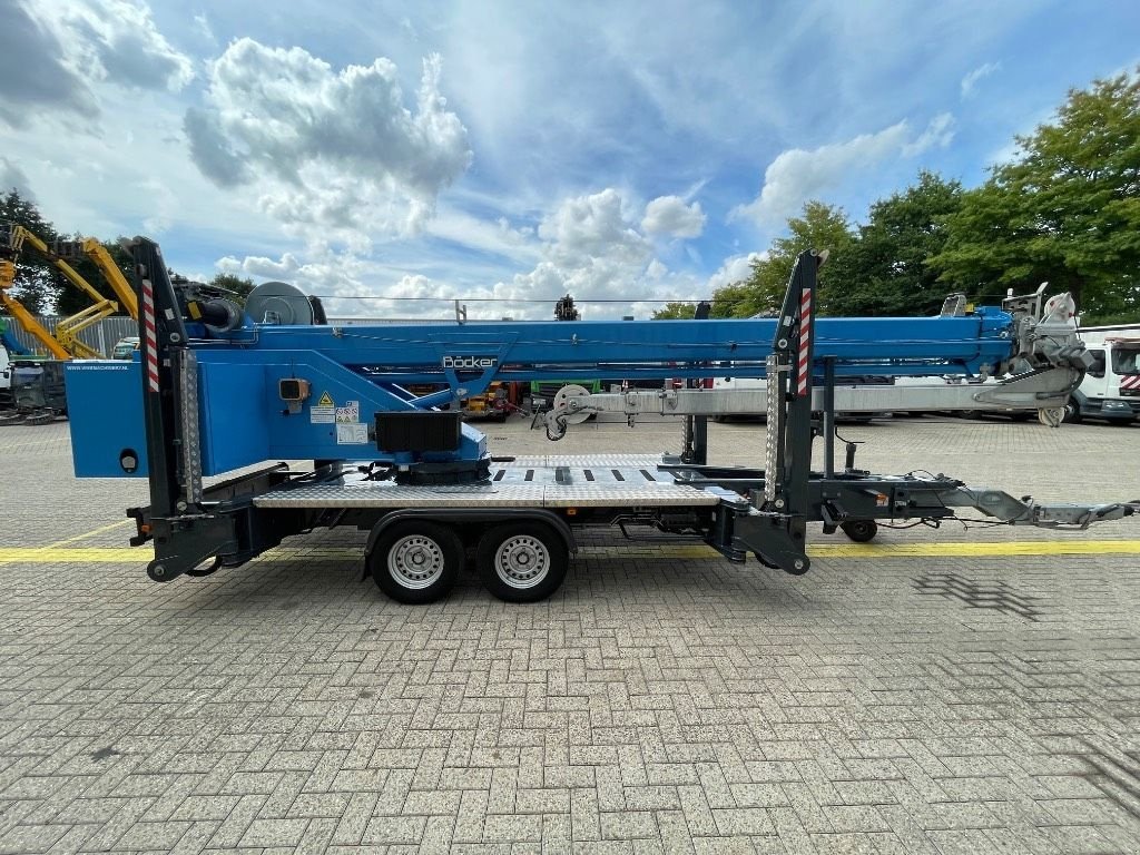 Kran des Typs Sonstige B&ouml;cker AHK 30/1500, Gebrauchtmaschine in WIJCHEN (Bild 5)