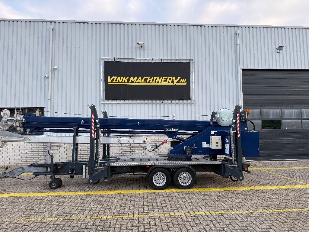 Kran типа Sonstige B&ouml;cker AHK 30/1500, Gebrauchtmaschine в WIJCHEN (Фотография 1)