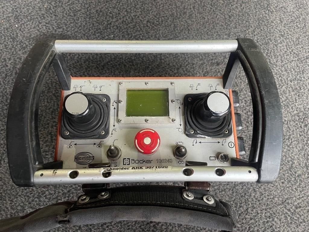 Kran tipa Sonstige B&ouml;cker AHK 30/1600, Gebrauchtmaschine u WIJCHEN (Slika 5)