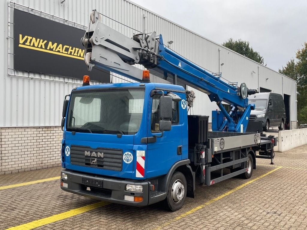 Kran van het type Sonstige B&ouml;cker AK 32/1500, Gebrauchtmaschine in WIJCHEN (Foto 2)