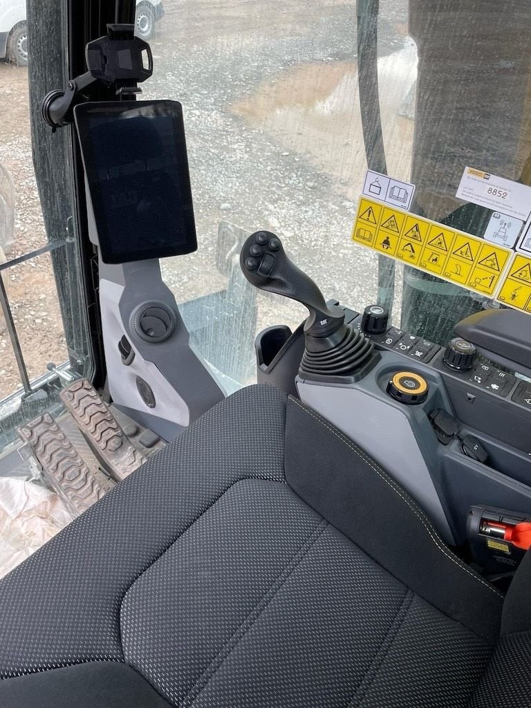 Kran типа Sonstige Cat MH3024, Gebrauchtmaschine в Oud Gastel (Фотография 10)