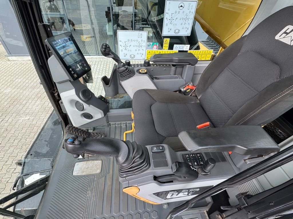 Kran typu Sonstige Cat MH3040, Gebrauchtmaschine v Oud Gastel (Obrázek 8)