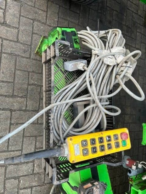 Kran of the type Sonstige FB GRU GA 128 D, Gebrauchtmaschine in Roosendaal (Picture 9)