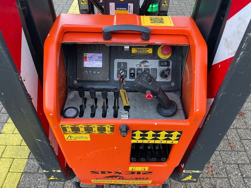 Kran типа Sonstige Jekko SPX 312 HC+, Gebrauchtmaschine в WIJCHEN (Фотография 10)