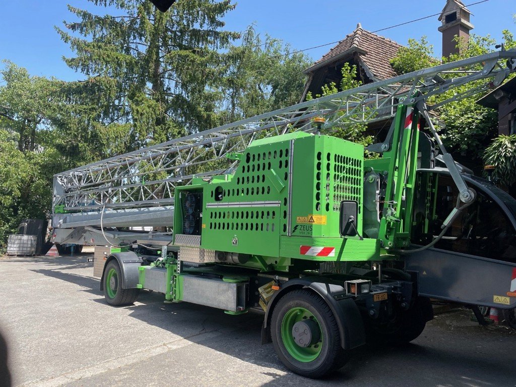 Kran типа Sonstige MBK24-2, Gebrauchtmaschine в Domdidier (Фотография 3)