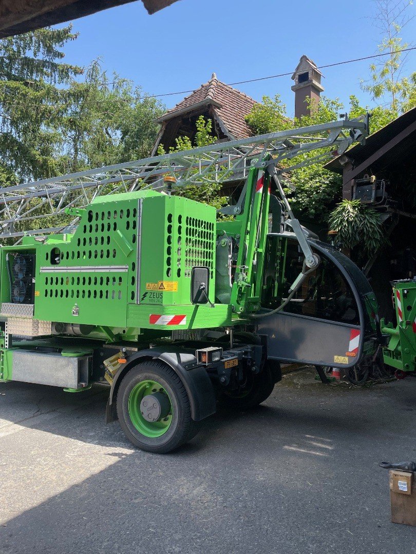 Kran типа Sonstige MBK24-2, Gebrauchtmaschine в Domdidier (Фотография 2)