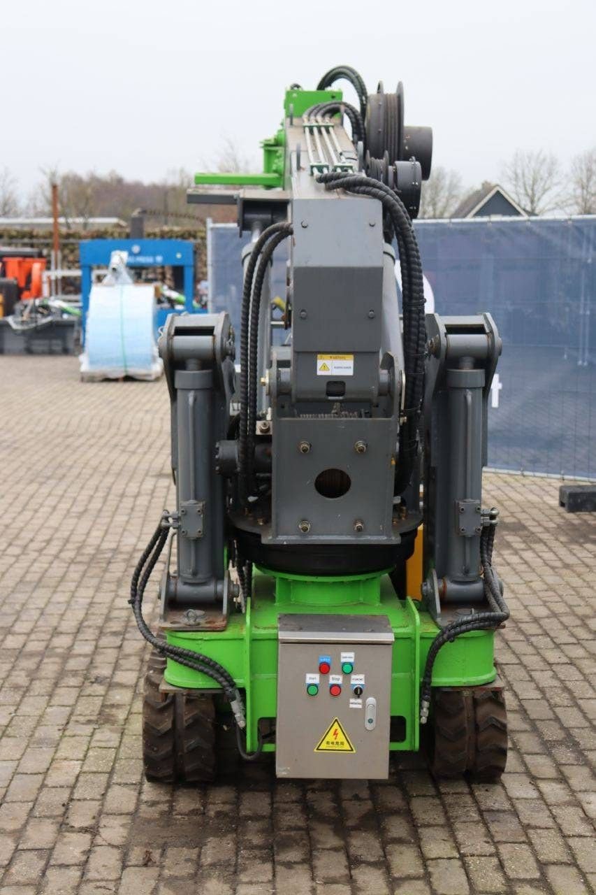 Kran tipa Sonstige WCM WCM-LGC30, Gebrauchtmaschine u Antwerpen (Slika 5)