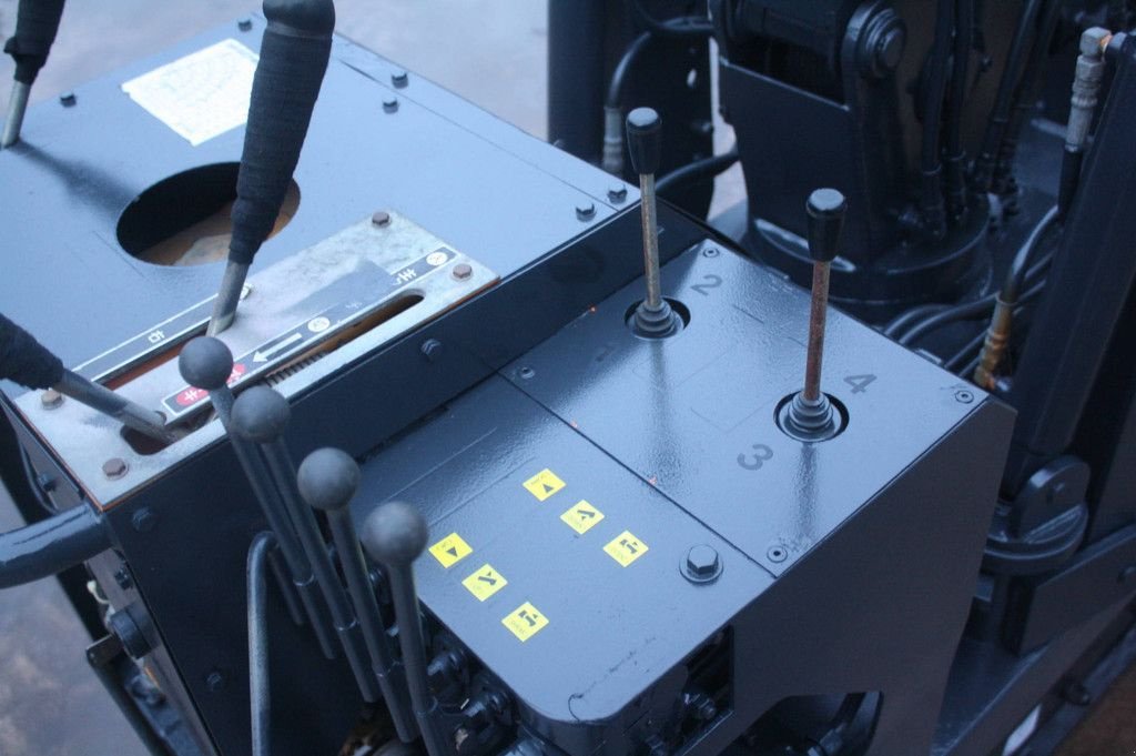 Kran typu Tadano SK-1600, Gebrauchtmaschine w Antwerpen (Zdjęcie 7)