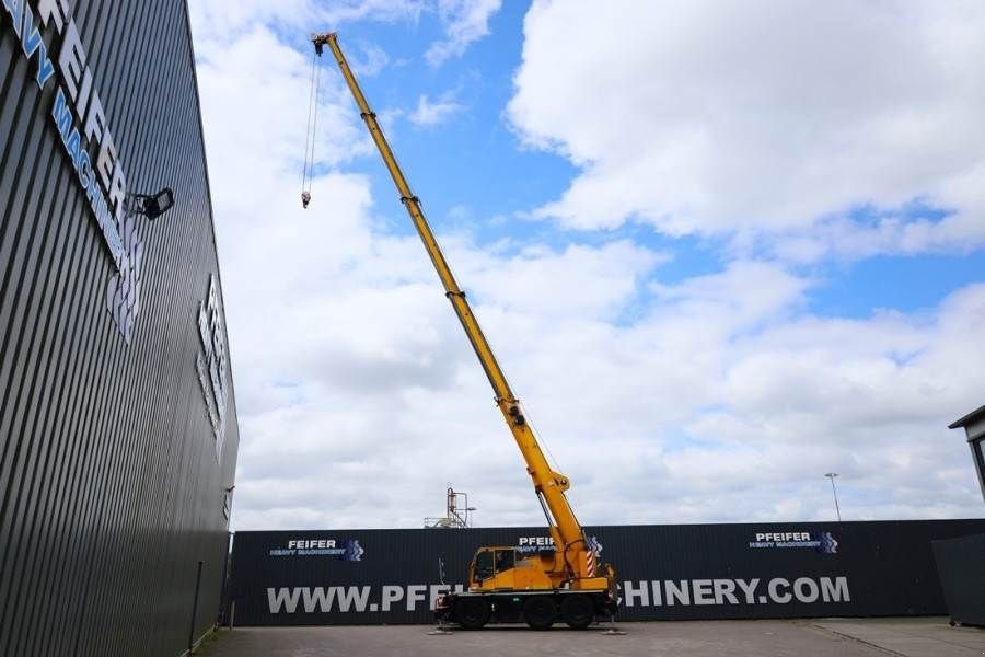 Kran des Typs Terex Demag AC40 City Diesel, 6x6 Drive And 6-Wheel Stee, Gebrauchtmaschine in Groenlo (Bild 3)