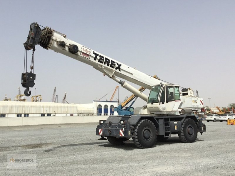 Kran типа Terex RC45-1, Gebrauchtmaschine в Jebel Ali Free Zone (Фотография 1)