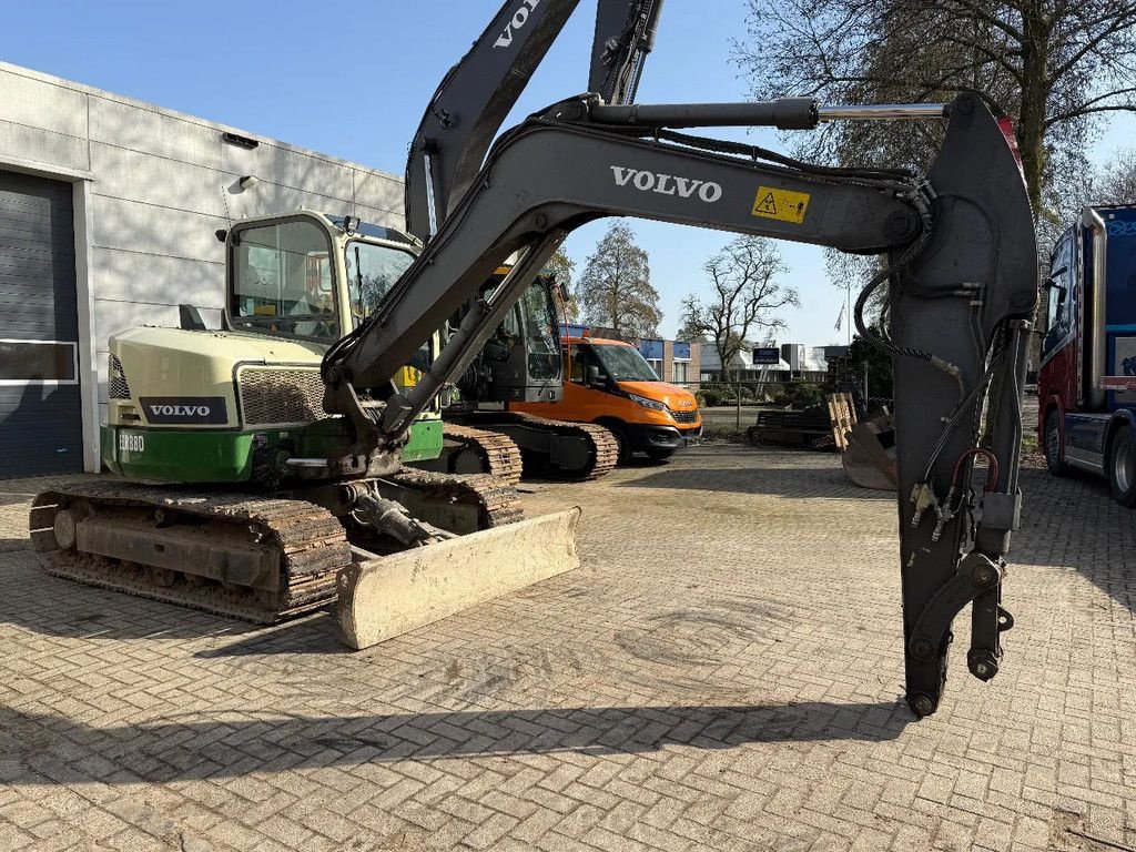 Kran del tipo Volvo ECR88D 2buckets, Gebrauchtmaschine In Doetinchem (Immagine 5)