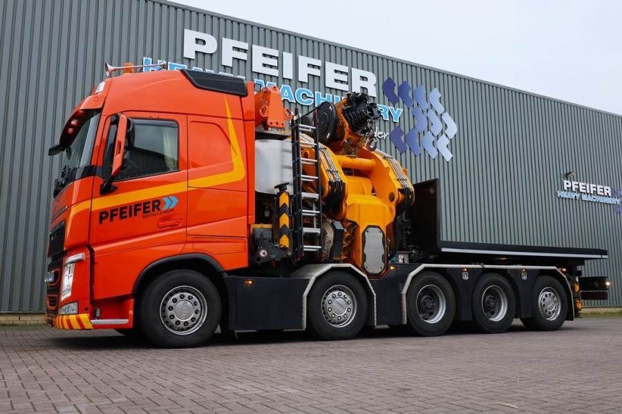 Kran typu Volvo FH12 With Cormach 135t/m Crane FH12 10x4 Wit, Gebrauchtmaschine v Groenlo (Obrázek 1)