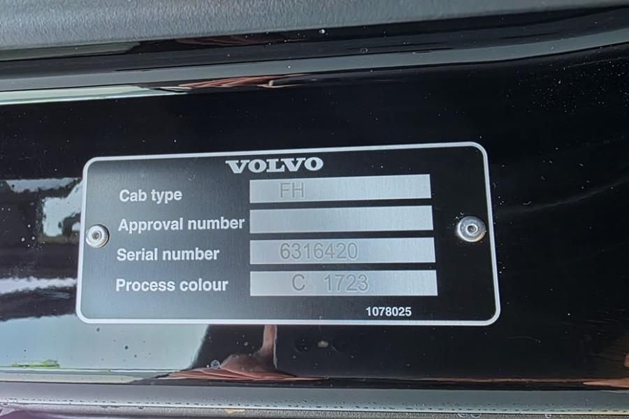 Kran typu Volvo FH540 8X2 WITH HIAB 140TM CRANE Dutch Registration, Gebrauchtmaschine v Groenlo (Obrázek 7)