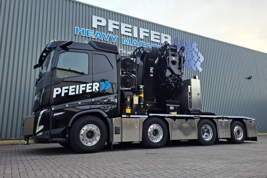 Kran typu Volvo FH540 8X2 WITH HIAB 140TM CRANE Dutch Registration, Gebrauchtmaschine v Groenlo (Obrázek 1)