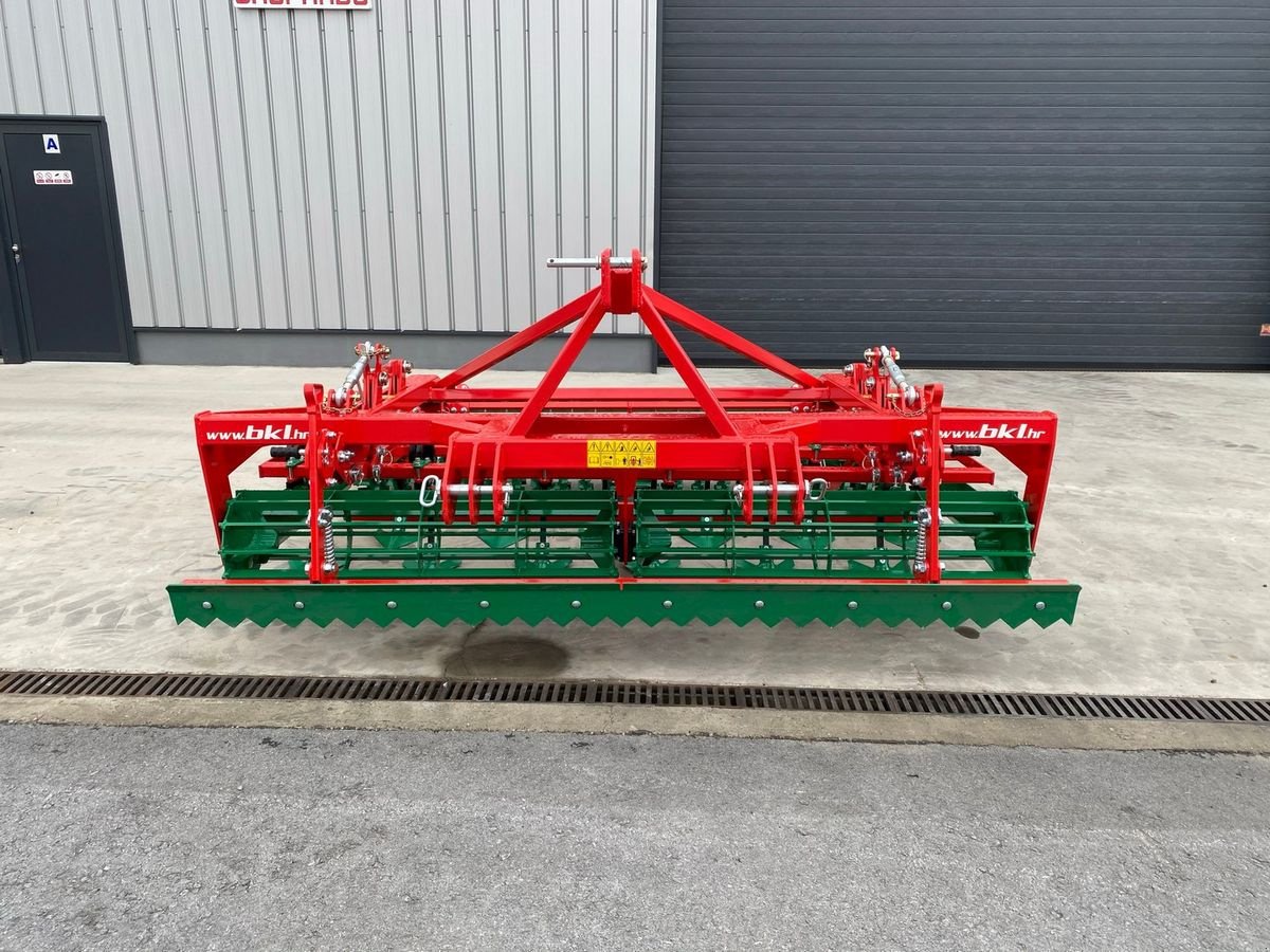 Kreiselegge a típus Agro-Masz AUC 30 Kompaktor, Neumaschine ekkor: Rovisce (Kép 2)