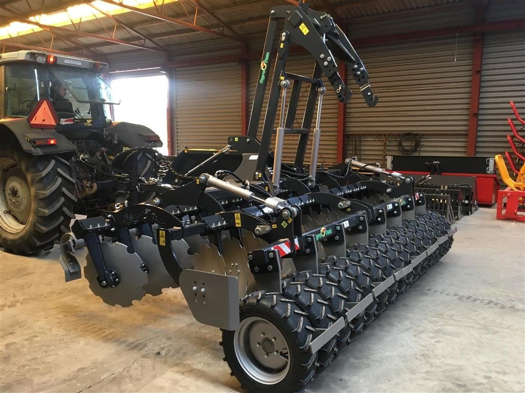 Kreiselegge tipa Agro Tom 4 m. bugseret med slæbeplanke, Gebrauchtmaschine u Rødekro (Slika 4)