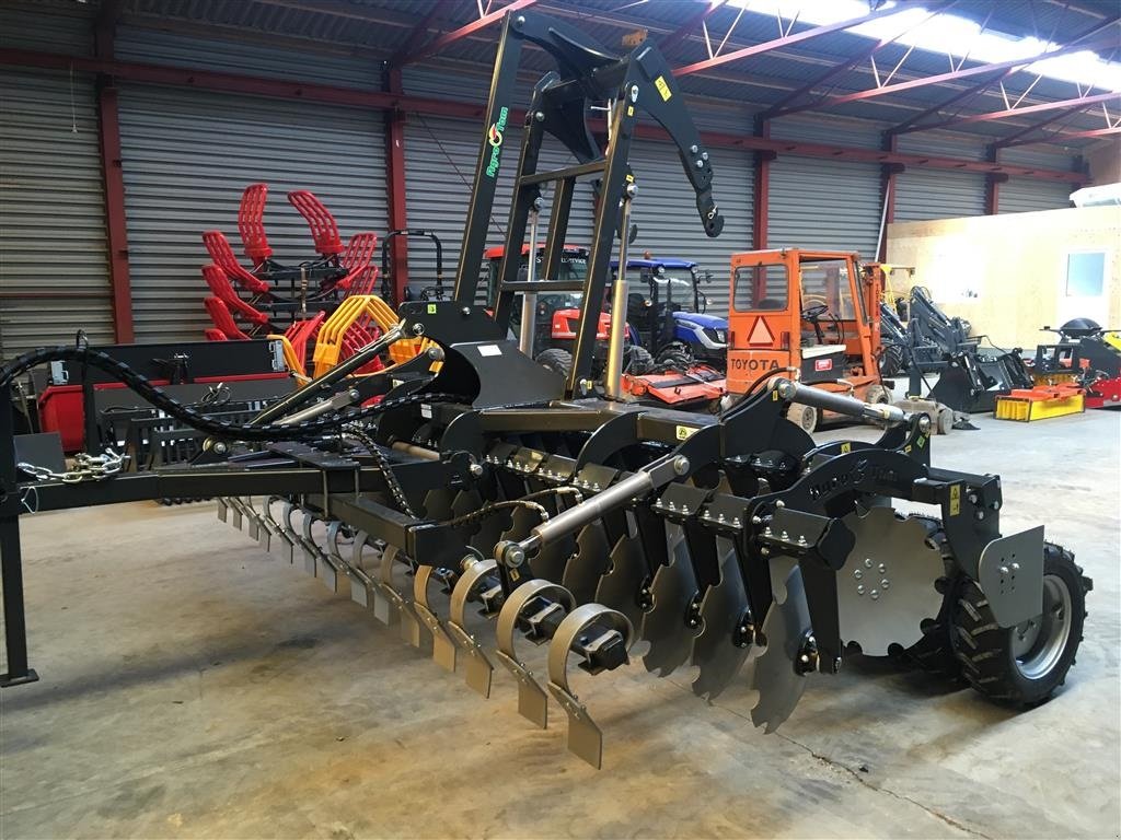 Kreiselegge tipa Agro Tom 4 m. bugseret med slæbeplanke, Gebrauchtmaschine u Rødekro (Slika 3)