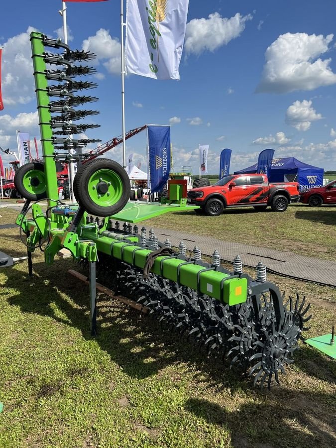 Kreiselegge des Typs Agro Green Star 6,1 Roto Zolli 3,0, Neumaschine in Waldburg (Bild 6)