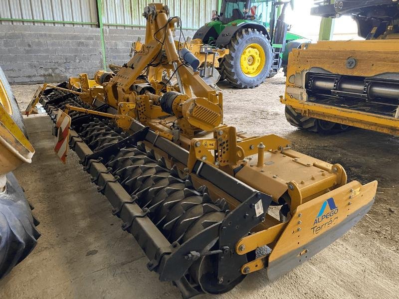 Kreiselegge typu Alpego DMAX 600 AI, Gebrauchtmaschine w VERDUN (Zdjęcie 9)