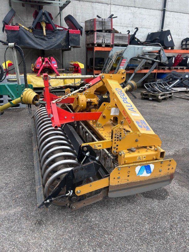 Kreiselegge typu Alpego RH-300, Gebrauchtmaschine v Domdidier (Obrázek 2)